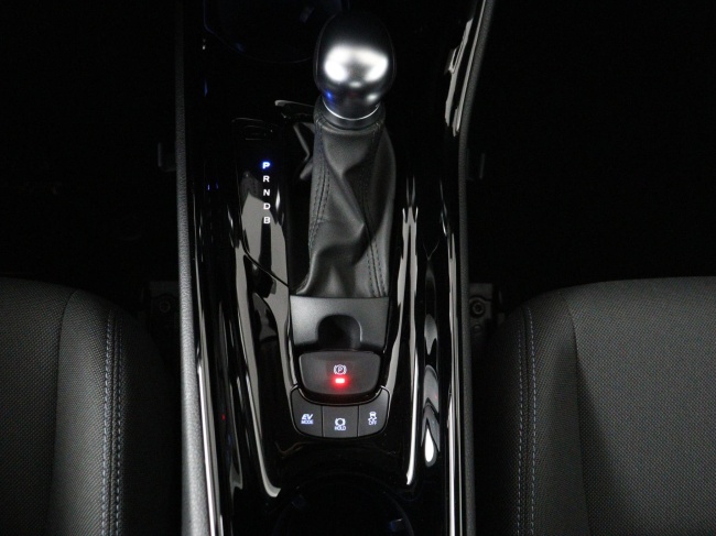 Toyota C-HR - 1.8 Hybrid TeamNL