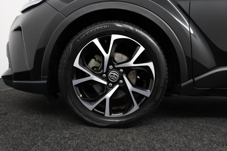 Toyota C-HR - 1.8 Hybrid TeamNL 38