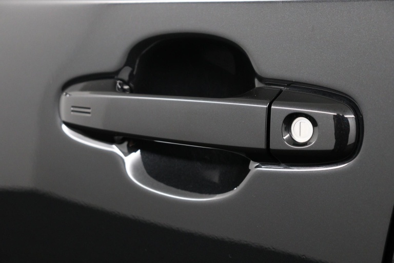 Toyota C-HR - 1.8 Hybrid TeamNL 39