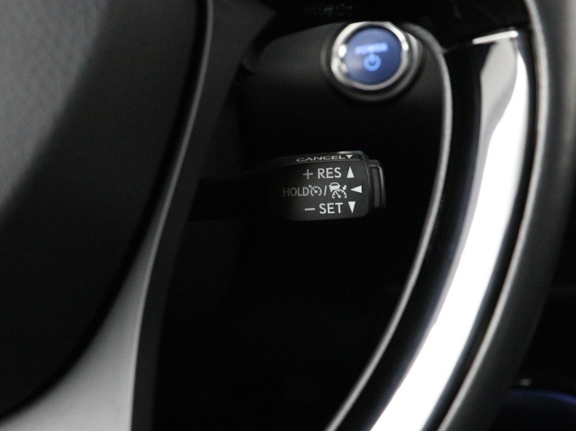 Toyota C-HR - 1.8 Hybrid TeamNL