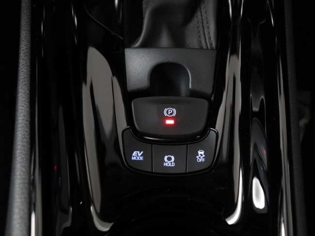 Toyota C-HR - 1.8 Hybrid TeamNL