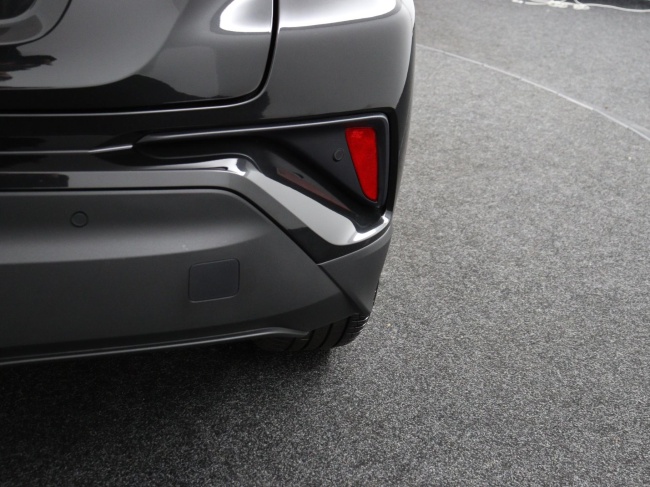 Toyota C-HR - 1.8 Hybrid TeamNL