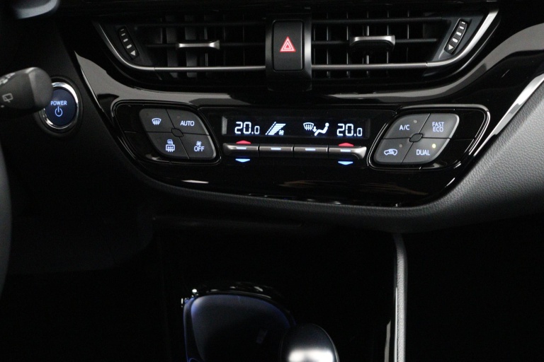 Toyota C-HR - 1.8 Hybrid TeamNL 7