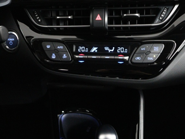 Toyota C-HR - 1.8 Hybrid TeamNL