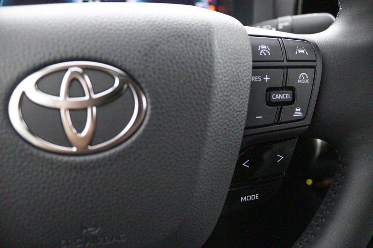 Toyota C-HR - 2.0 Plug-in Hybrid 220 Executive 18