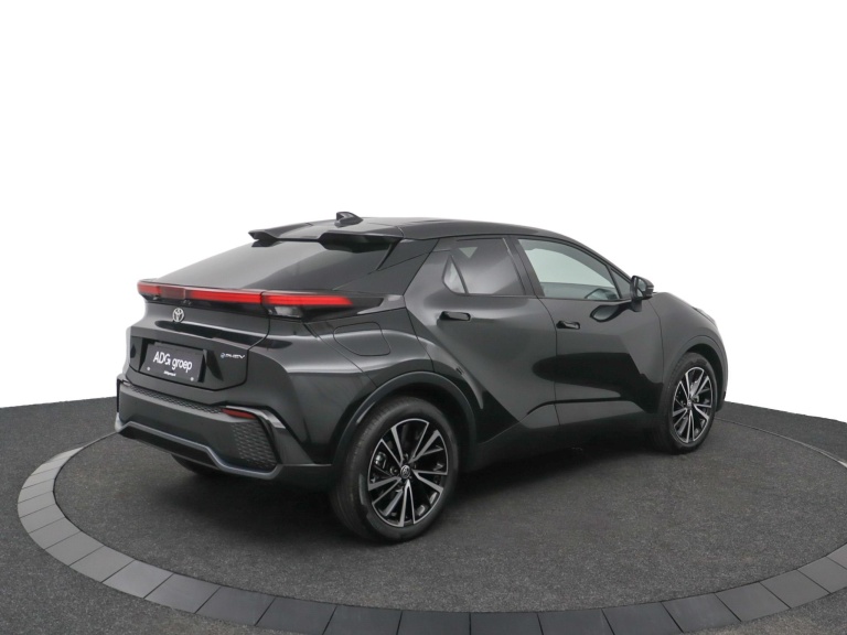 Toyota C-HR - 2.0 Plug-in Hybrid 220 Executive 2