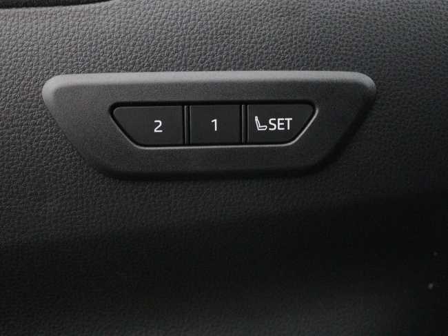 Toyota C-HR - 2.0 Plug-in Hybrid 220 Executive