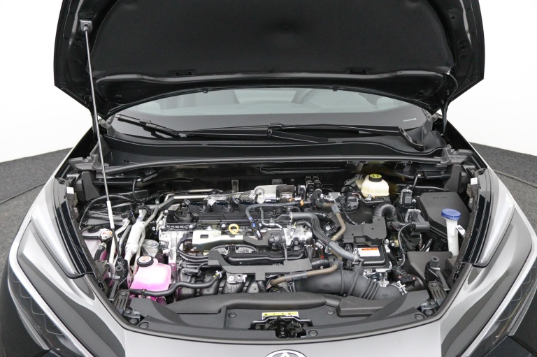 Toyota C-HR - 2.0 Plug-in Hybrid 220 Executive 33