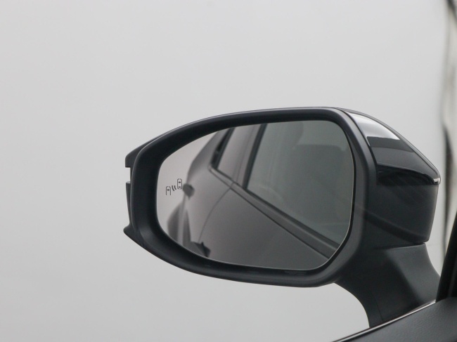 Toyota C-HR - 2.0 Plug-in Hybrid 220 Executive