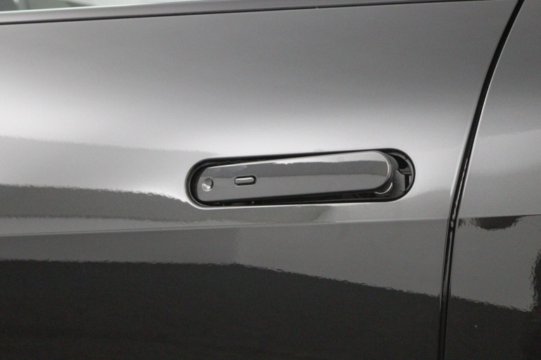 Toyota C-HR - 2.0 Plug-in Hybrid 220 Executive 36