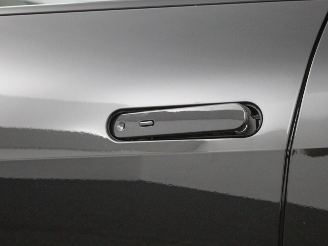 Toyota C-HR - 2.0 Plug-in Hybrid 220 Executive