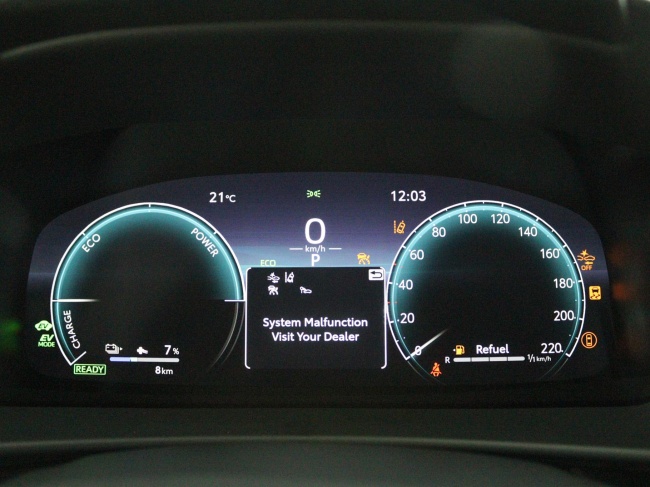 Toyota C-HR - 2.0 Plug-in Hybrid 220 Executive