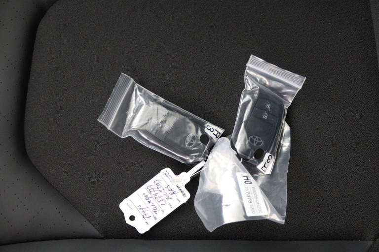 Toyota Aygo X - Hybrid 115 envy 11