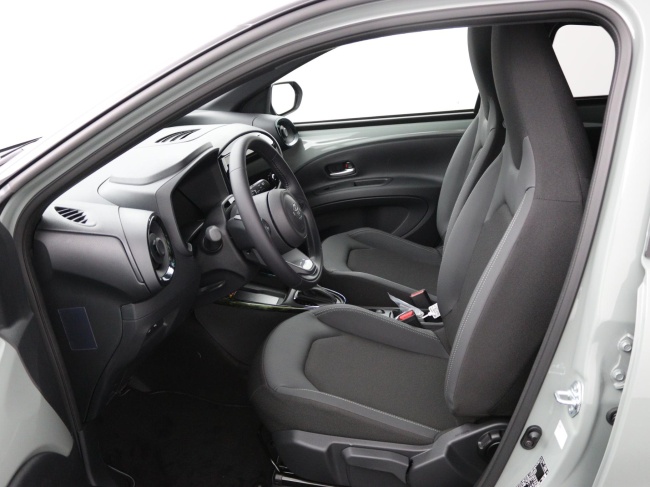 Toyota Aygo X - Hybrid 115 envy
