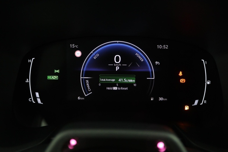 Toyota Aygo X - Hybrid 115 envy 6