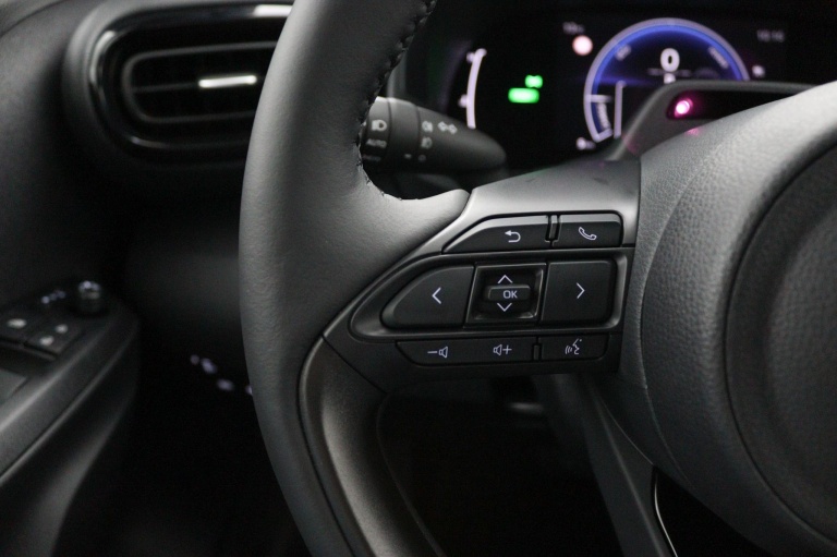 Toyota Yaris Cross - 1.5 Hybrid 130 Dynamic 19