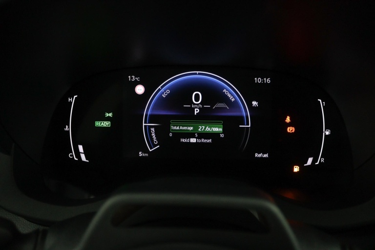 Toyota Yaris Cross - 1.5 Hybrid 130 Dynamic 6