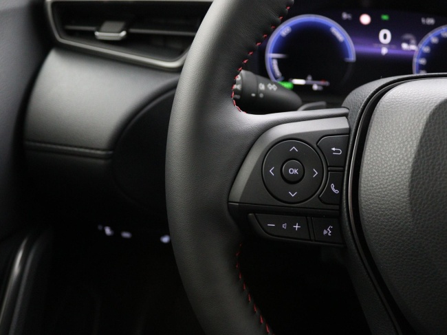 Toyota Corolla Cross - Hybrid 180 GR Sport