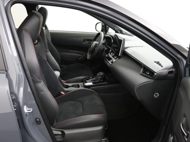 Toyota Corolla Cross - Hybrid 180 GR Sport