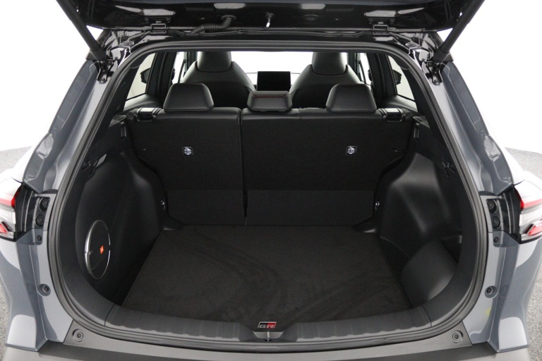 Toyota Corolla Cross - Hybrid 180 GR Sport 23