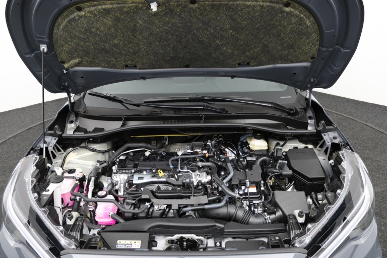 Toyota Corolla Cross - Hybrid 180 GR Sport 34