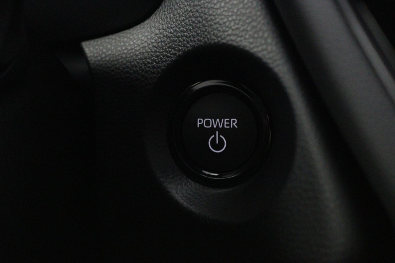 Toyota Corolla Cross - Hybrid 180 GR Sport 40