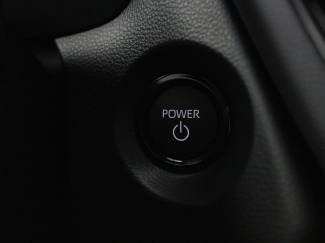 Toyota Corolla Cross - Hybrid 180 GR Sport