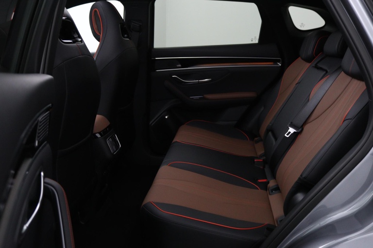 BYD SEAL U - 1.5 DM-i FWD Boost 15