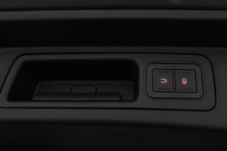 BYD SEAL U - 1.5 DM-i FWD Boost 39