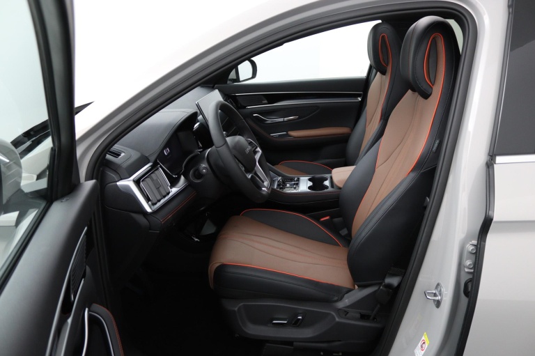 BYD SEAL U - 1.5 DM-i FWD Boost 14