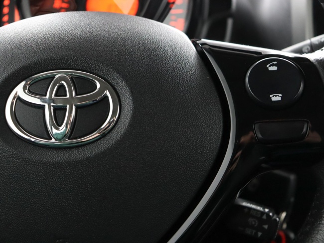 Toyota Aygo - 1.0 VVT-i x-play