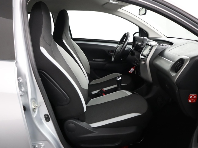 Toyota Aygo - 1.0 VVT-i x-play