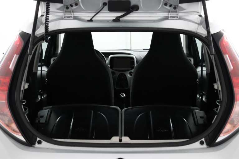 Toyota Aygo - 1.0 VVT-i x-play 25