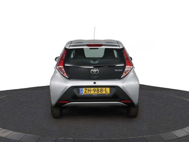 Toyota Aygo - 1.0 VVT-i x-play 50