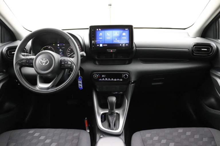 Toyota Yaris - 1.5 Hybrid 115 Comfort 10