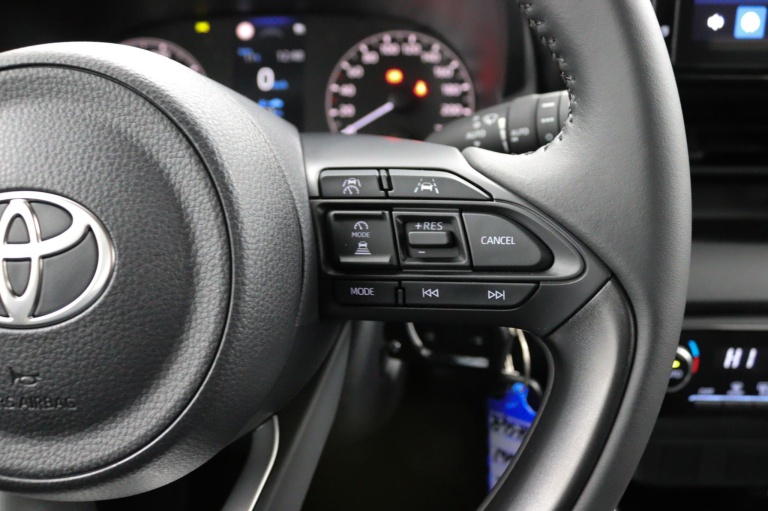 Toyota Yaris - 1.5 Hybrid 115 Comfort 18