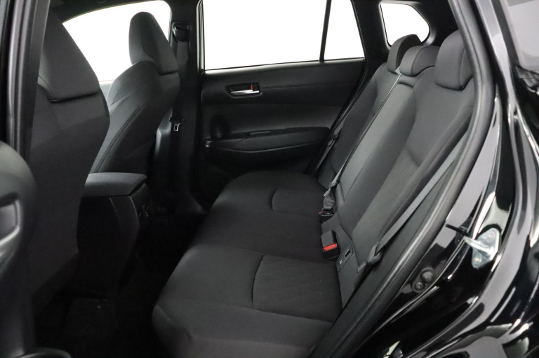 Toyota Corolla Cross - Hybrid 140 Dynamic 16