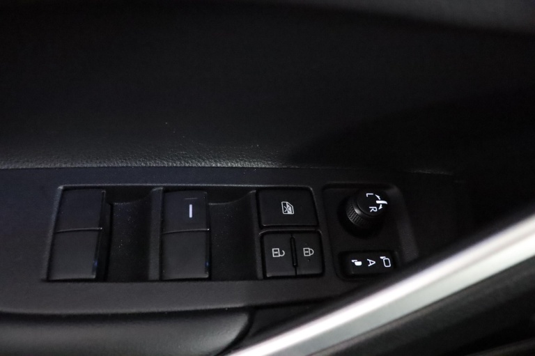 Toyota Corolla Cross - Hybrid 140 Dynamic 22