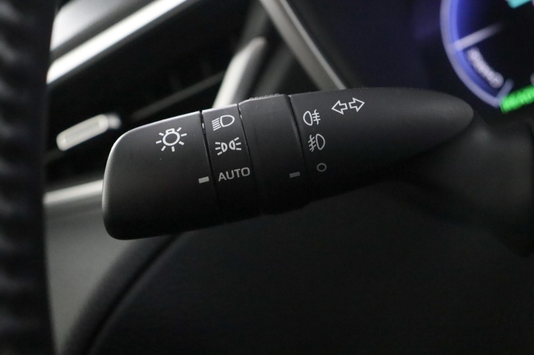 Toyota Corolla Cross - Hybrid 140 Dynamic 24