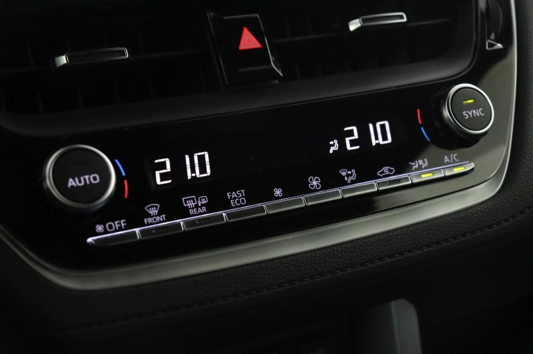 Toyota Corolla Cross - Hybrid 140 Dynamic 7