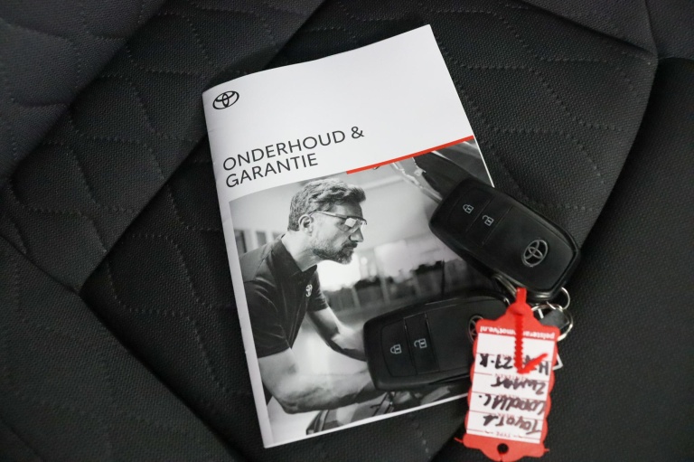 Toyota Corolla Cross - Hybrid 140 Dynamic 8