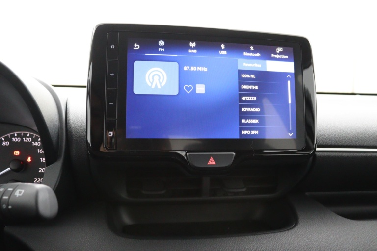 Toyota Yaris - 1.5 Hybrid 115 Comfort 15