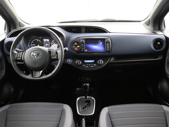 Toyota Yaris - 1.5 Hybrid BI-Tone