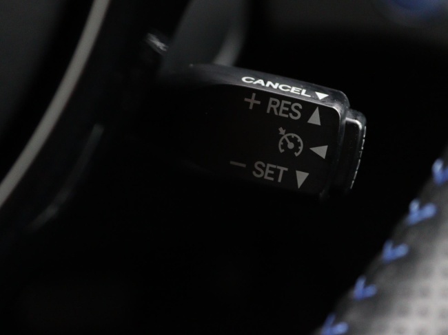 Toyota Yaris - 1.5 Hybrid BI-Tone