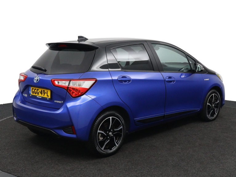 Toyota Yaris - 1.5 Hybrid BI-Tone 2
