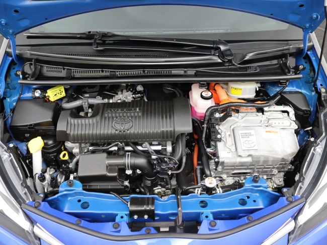 Toyota Yaris - 1.5 Hybrid BI-Tone