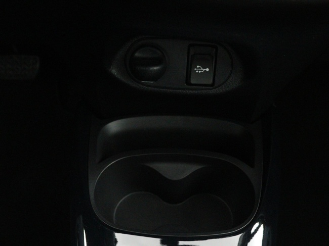 Toyota Yaris - 1.5 Hybrid BI-Tone