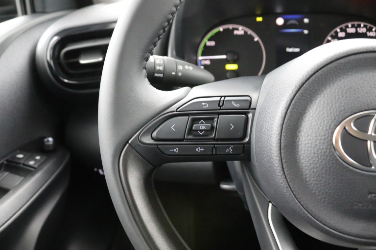 Toyota Yaris - 1.5 Hybrid 115 Comfort 17