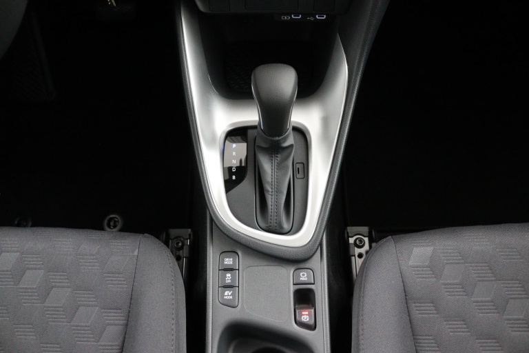 Toyota Yaris - 1.5 Hybrid 115 Comfort 22