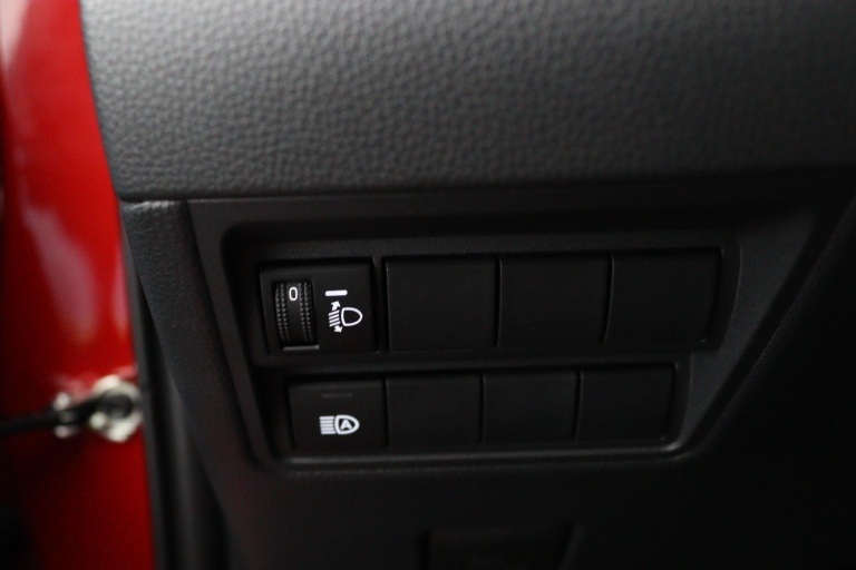 Toyota Yaris - 1.5 Hybrid 115 Comfort 28